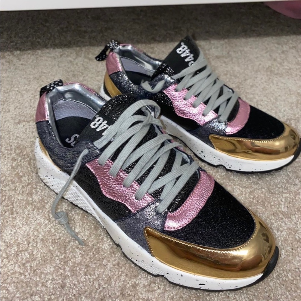 p448 Alex Sneakers